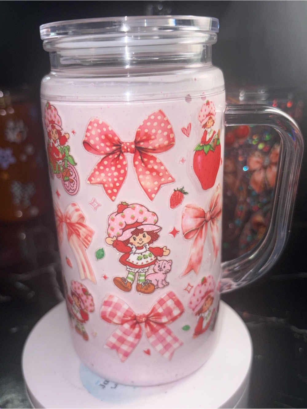 PLASTIC strawberrry shortcake Mug with Handle